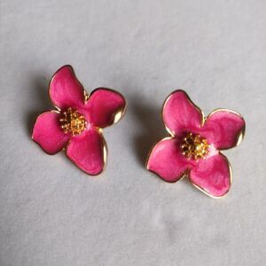 Pink flower earrings N1094